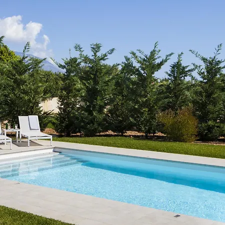 Polyxeni Villa