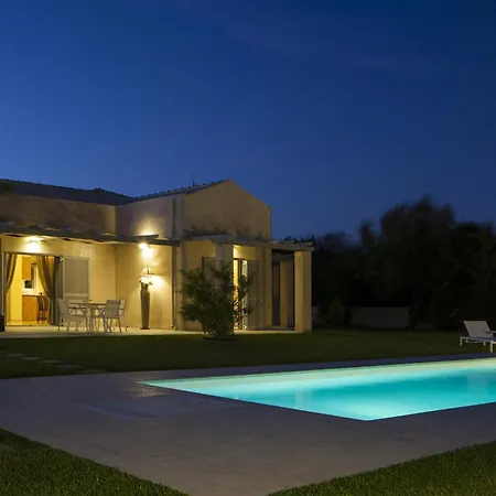 Polyxeni Villa